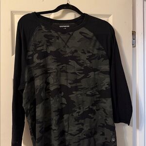 Express Shirt Large 3/4 Sleeve Camo Gray Black